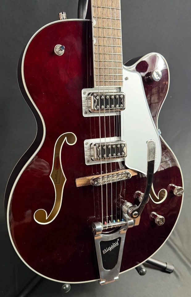 Guitarra Eléctrica Gretsch G5420T Electromatic Cuerpo Hueco Acabado Mancha Nogal Foto 3 de 4