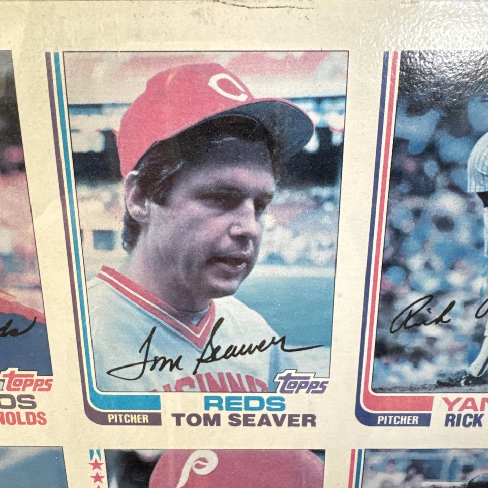 ¡GUARDADO EN PLEXIGLÁS! Hoja sin cortar de béisbol Topps 1982 completa 132 tarjetas Foto 2 de 4