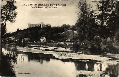CPA AK DRUYES-les-BELLES-FONTAINES - Le Chateau (Ostansicht) (658457)