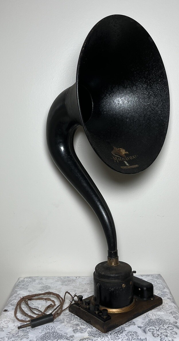 Vintage 1920s MAGNAVOX Horn Speaker Model R3 D TELEMEGAPHONE Antique