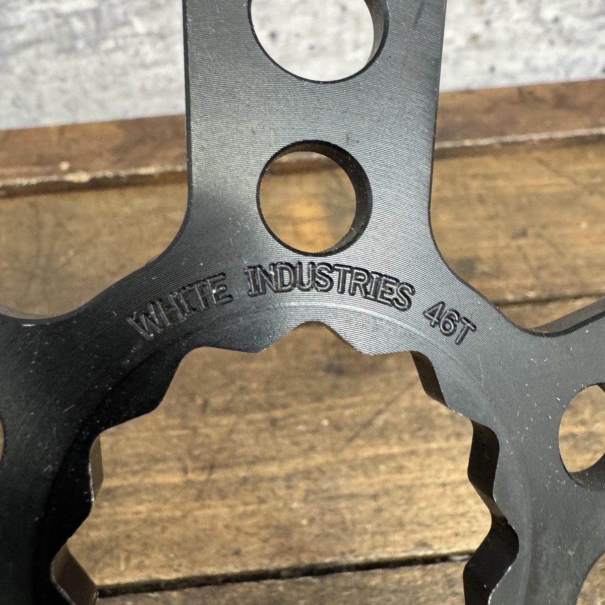 White Industries 46T Chainring Direct Mount Black Aluminum Bike