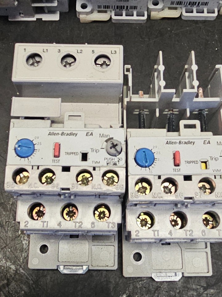 16 PC ALLEN-BRADLEY CONTACTOR, MOTOR PROTECTOR + OVERLOAD RELAY | eBay