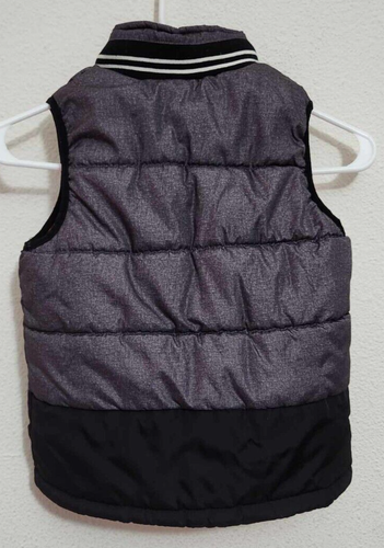 OshKosh B'Gosh Boys Size 6 Puffer Vest - Picture 2 of 3