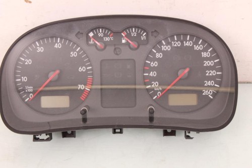 Tacho Kombiinstrument 1J0919861D VW Bora 1.6L BJ 98