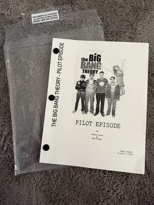 Unique Rare Collectible The Big Bang Theory “pilot Episode” Entire Script 