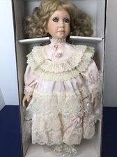 18” Effanbee Doll Co. Porcelain Gallery Doll Over The Rainbow Series Rebecca MIB