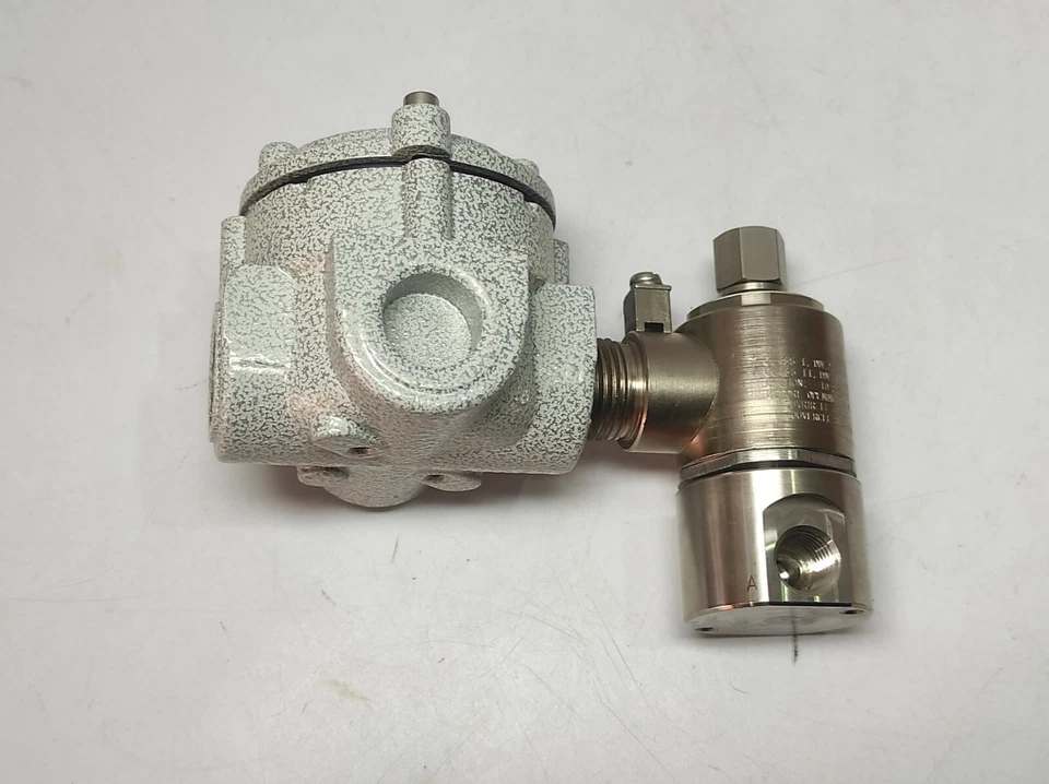 Versa E5SM-3301-23-316-H2-XNW-D024 Solenoid Valve With Cortem 2014 SC-14.1 Junct - Image 4 of 4