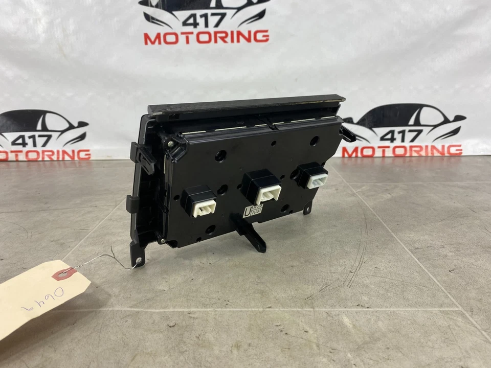 2013 Nissan GTR R35 HVAC Carbon Dash Radio Climate Control Panel GT-R OEM 0649 - Image 4 of 4