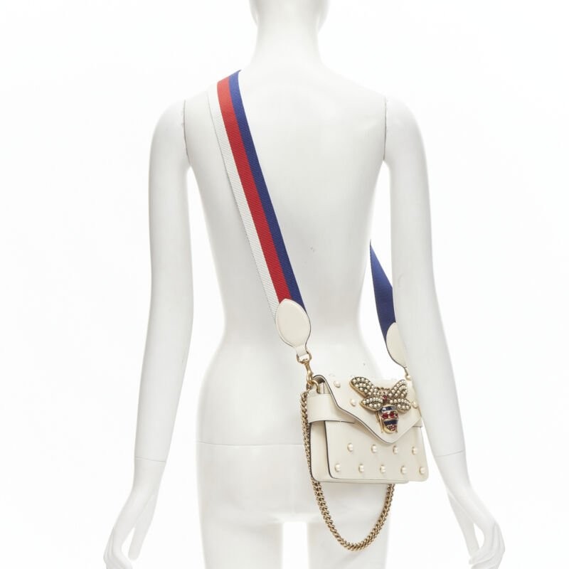 GUCCI Queen Margaret Embellished Bee pearl stud white flap