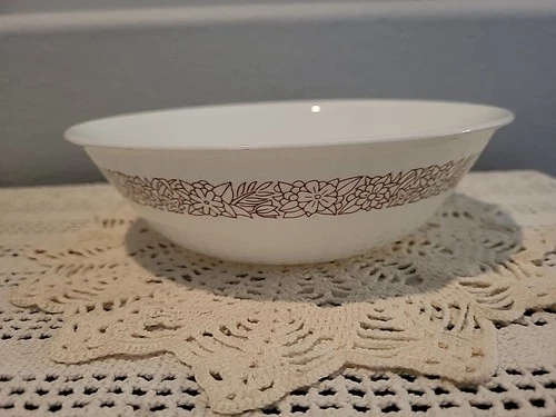 Corelle Woodland Brown Serving Bowl 8 1/2” Kitchen Cottage White Pyrex Vintage