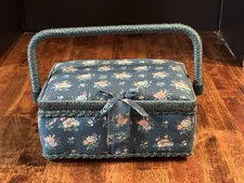 Vintage Sewing Basket Box Green Floral Fabric Plastic Woven Handle 9" (G)