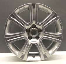 LAND ROVER RANGE ROVER 18" SILVER ALLOY WHEEL RIM 8J OEM LR072000 GENUINE X1
