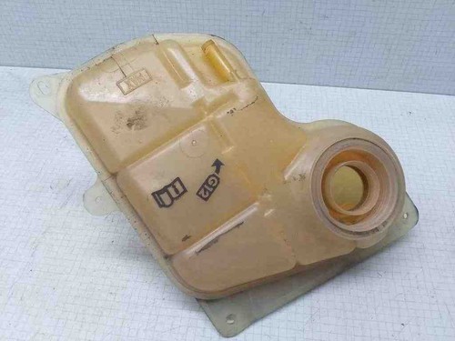 AUDI A4 Avant 8E5, B6 Ausgleichsbehälter 8D0121403L 2.80 Petrol 1998 32538605