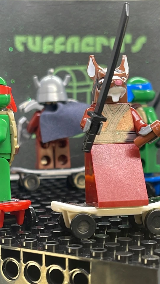 LEGO TEENAGE MUTANT NINJA TURTLES Personalizado Juego de 6 COMPLETO con PATINETAS + PIZZAS! Foto 4 de 4