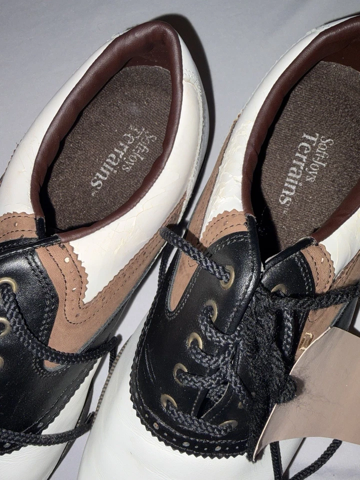 FootJoy Softjoys Terrains Golf Shoes Mens 57614 - 9 1/2 W - Image 2 of 4