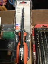 Black + Decker 6 in 1 Screwdriver Set Multitool Multiuse BDHT68001