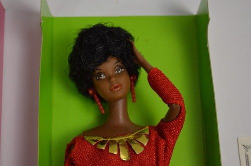 Vintage First Black Barbie NIB Mattel #1293 African American Super Star Era - Picture 17 of 24