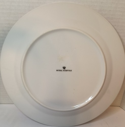 Royal Norfolk Christmas Winter Holly Berry Dinnerware 12 Pc Set Red Berries - Picture 12 of 12