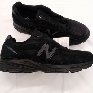 new balance m990bb4 triple black