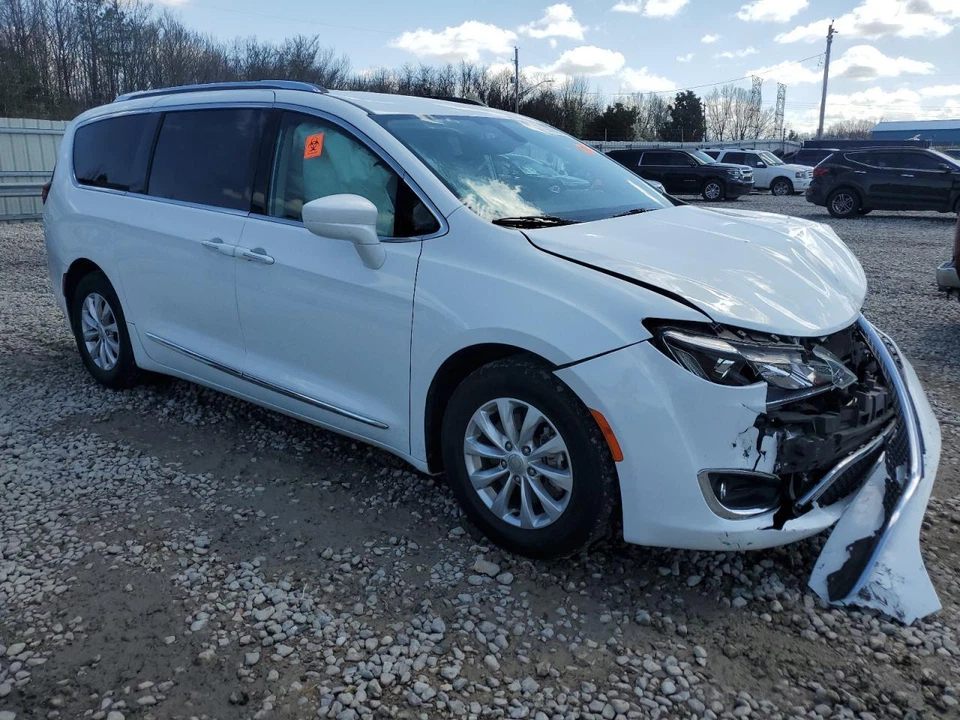 Used Fuel Tank fits: 2018 Chrysler Pacifica gasoline Grade A - Image 4 of 4