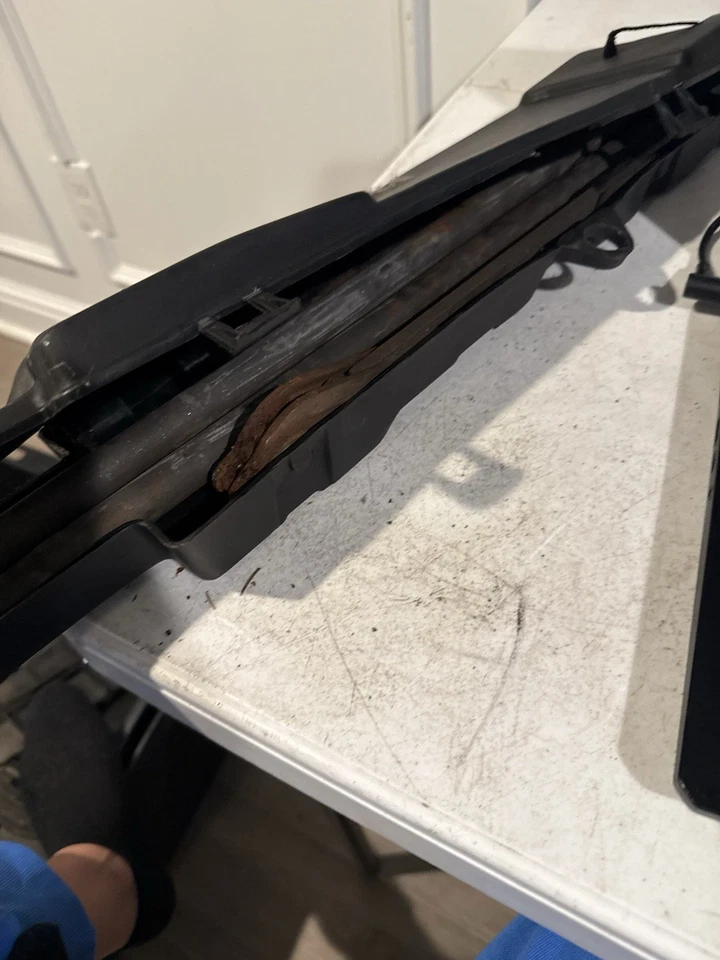 Air Cleaner 5.3L Fits 2005 CHEVY EXPRESS 1500 P/N 15746927 Foto 4 de 4