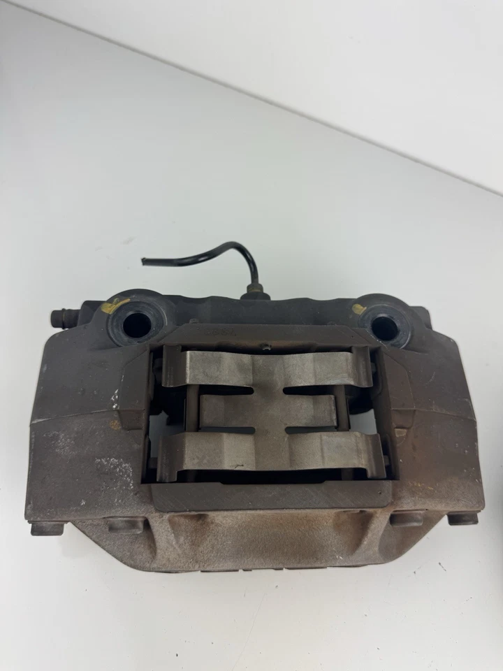 ✅2005-2012 Acura RL Advics Front Left Right 4 Piston Brake Calipers (Pair) OEM - Image 4 of 4