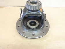 CARRIER CASE OPEN FORD FRONT DANA 50 IFS F250 F350 SNOW FIGHTER P/N 706917X TTB