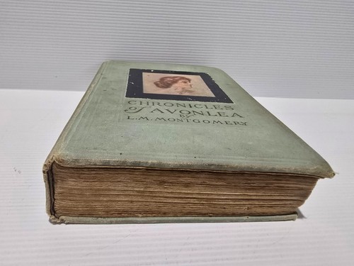 Chronicles of Avonlea by LM Montgomery 3rd Impression 1912 (AC) - Picture 4 of 15