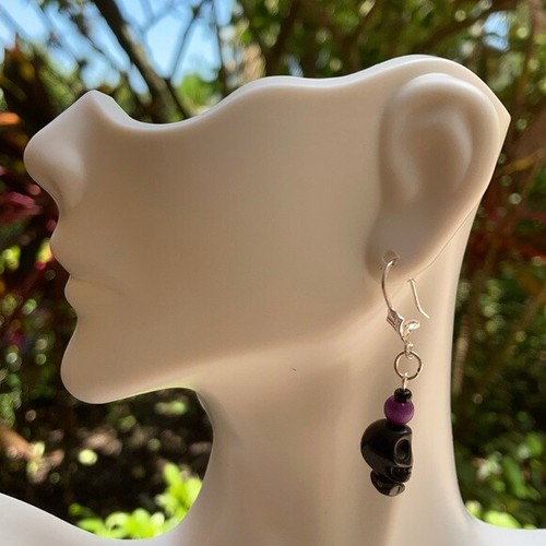 Skull black & purple Halloween earrings handmade - Picture 10 of 12