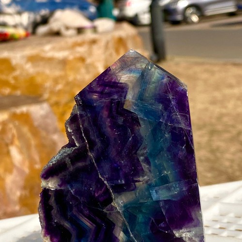 354G Natural unique colored fluorite pillar quartz crystal sample - 第 10/11 張圖片