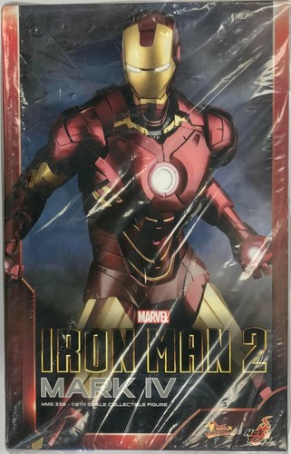 Hot Toys MMS338 Marvel 1/6 Scale Iron 
