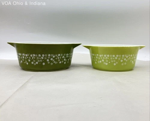 Pyrex Spring Blossom Green 2 Casserole Set 474 2 Qt 473 1.5 Qt Vintage