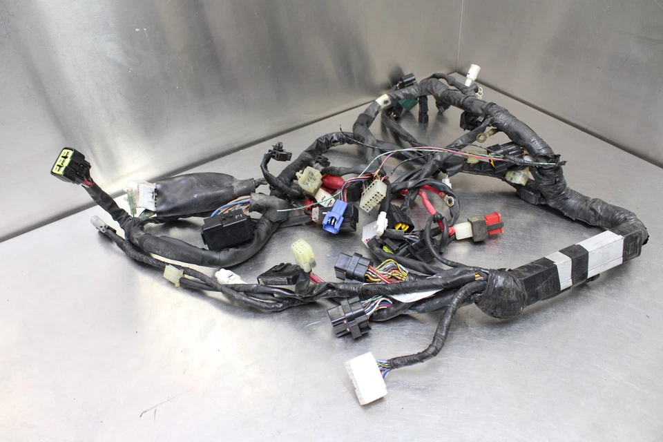 08-16 YAMAHA YZF R6 MAIN ENGINE WIRING HARNESS MOTOR WIRE LOOM 13S-82590-10-00 Foto 3 de 4
