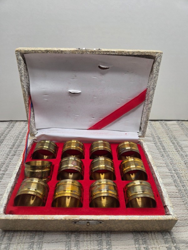 1960s Vintage Brass Napkin Rings Holders In Original Case - Set of 12