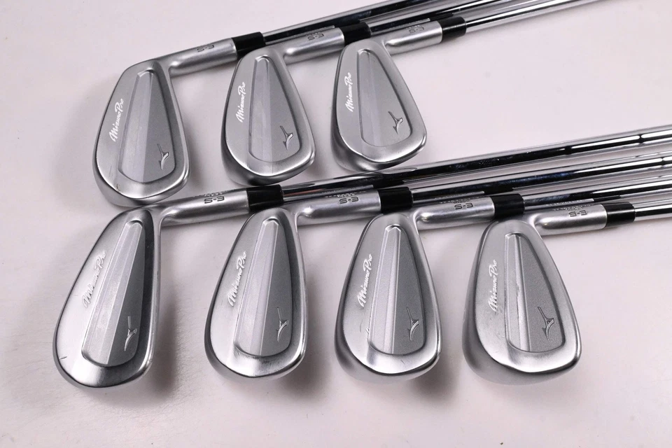 Mizuno Pro S-3 Irons / 4-PW / X-Flex Dynamic Gold X100 Shafts - Image 2 of 4
