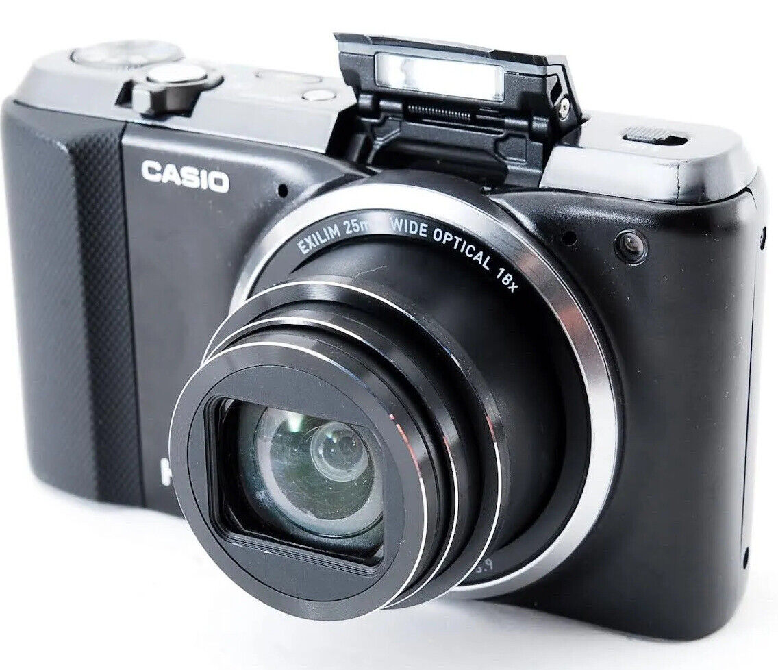 Casio EXILIM ZR800 digital camera W. 18X Zoom Lens | eBay Casio EXILIM ZR800 digital camera W. 18X Zoom Lens | eBay