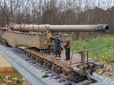 Leopold Krupp K5 German Railway Gun K5E Schlanke Bertha Plastic Model Kit Built