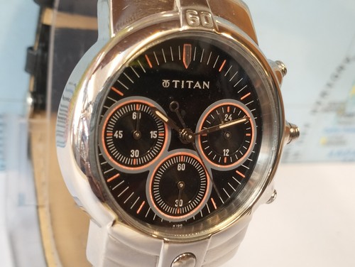 TITAN CHRONOGRAPH QUARTZ BLACK DIAL 1371SCA INDIA MEN'S FULL WORKING WATCH - 第 5/21 張圖片