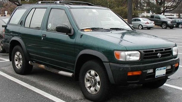 KYB 2 PUNTALES DELANTEROS para Nissan Pathfinder QX4 1996 96 1997 97 11/98 1998 Foto 2 de 2