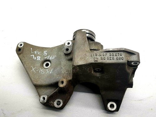 Opel Vectra B 1,8 16V X18XE Klimakompressorhalter Halter Halterung 90528680