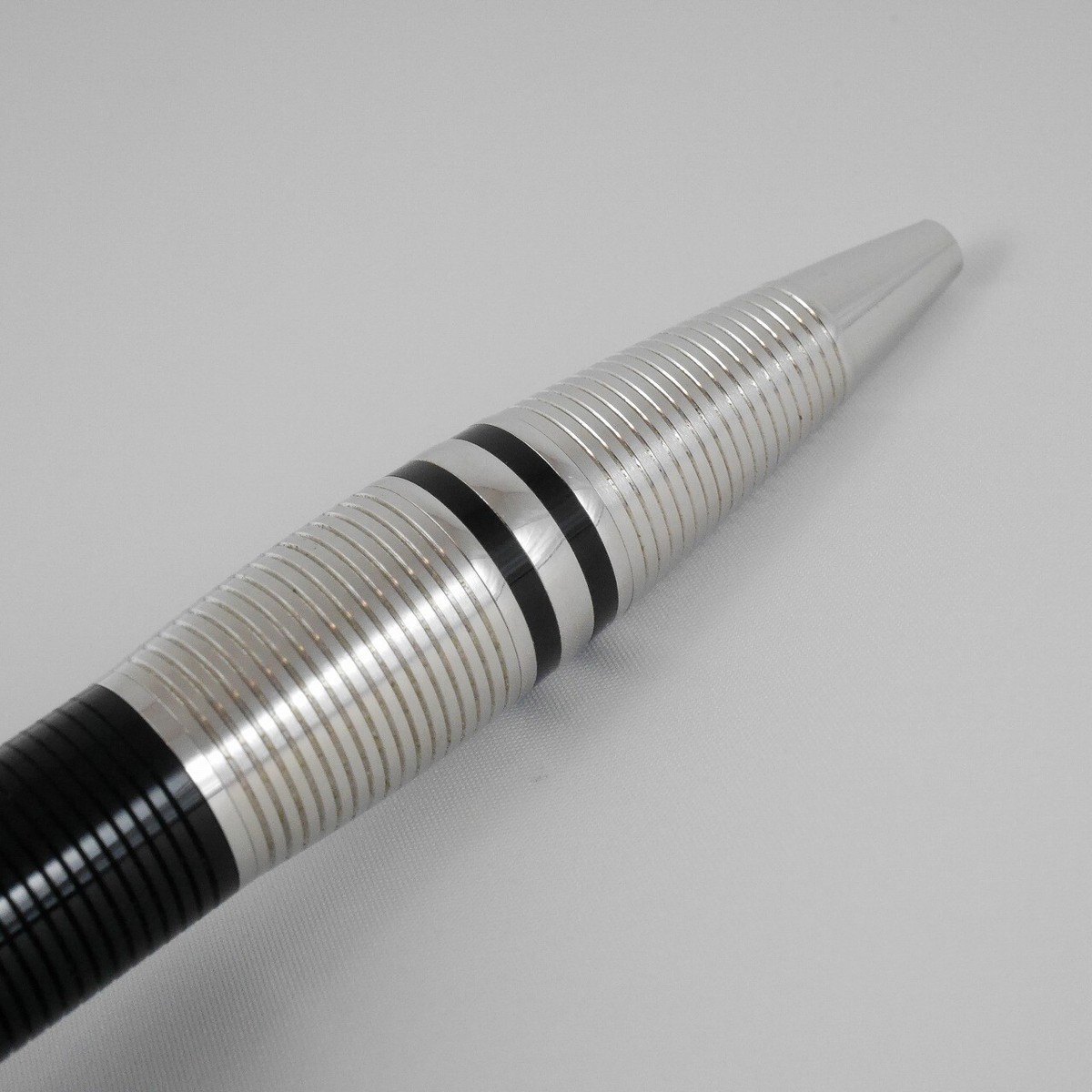Montblanc StarWalker Doue ジャンク品 Montblanc Starwalker Doue Ballpoint Pen with Box (used) FREE