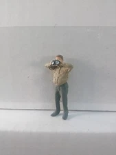 Arttista #1583 - Man with Binoculars - O Scale Figure - Model Trains - NEW
