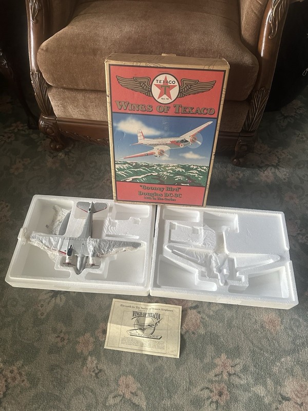 Wings Of Texaco “Gooney Bird” Douglas DC-3C Die-Cast Plane 11th Series 21255P