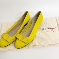 Ferragamo Yellow Ballet Flats with Bow - Stylish Textured Design, Women's Shoes