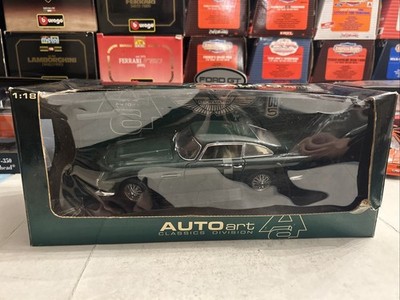 1/18 SCALE Autoart Aston Martin DB5 LHD Green