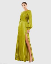 Mac Duggal Apple Green Pleated Long Sleeve Satin A-Line Gown Size 8 $498