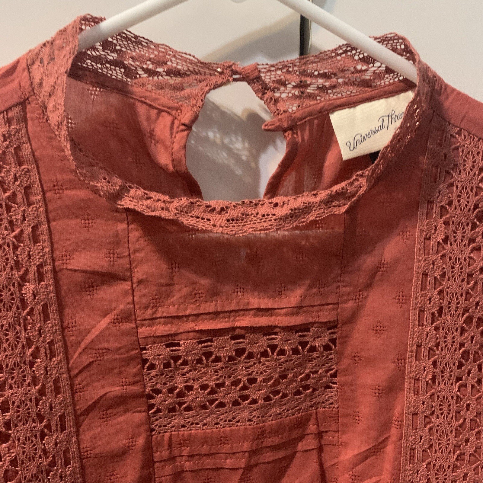 Universal Thread Womens Top Size Medium Cotton La… - image 3