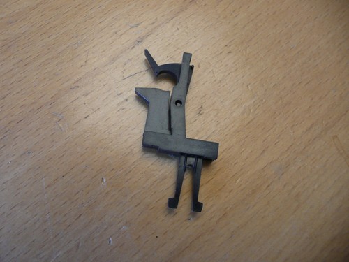 Grundig PS 2750 Plattenspieler - Tonarmauflage -