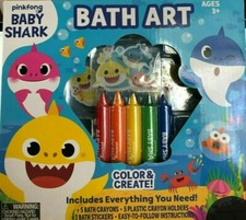 BATH ART PINKFORG BABY SHARK  5 CRAYONS WITH HOLDERS  3 BATH STICKERS