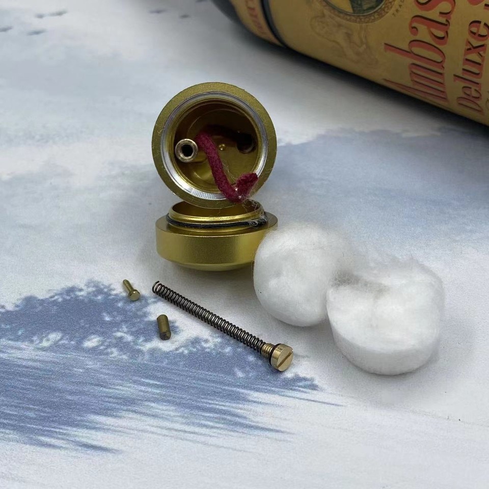 Funny Wine Bottle Cigarette Dispenser Case Box Lighter 20PCS Cigarettes